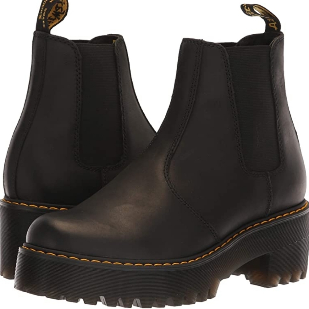 Dr. Marten Chelsea boots